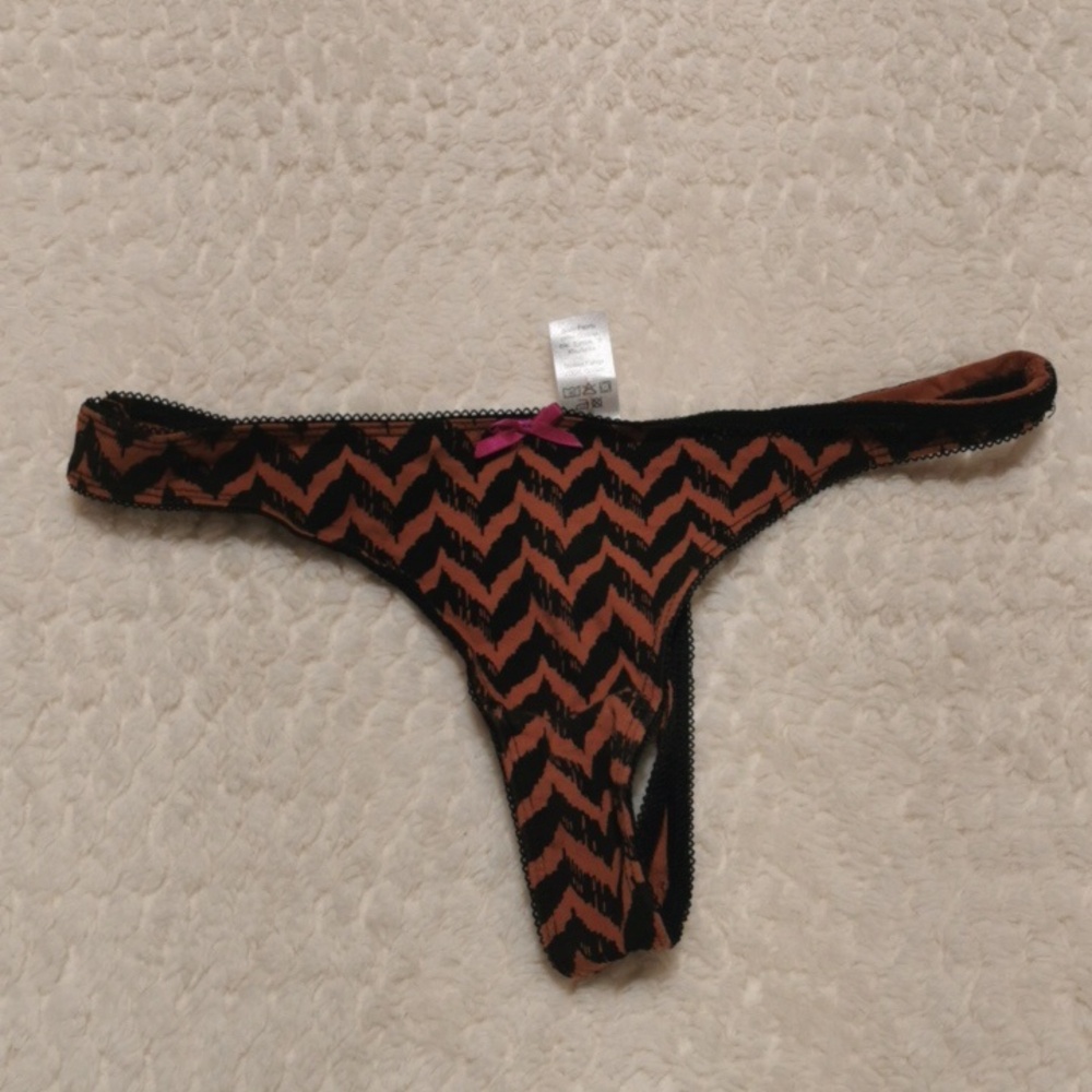 Sold - Picture 6 of 6